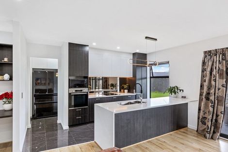 Photo of property in 10 Goodland Place, Rolleston, 7614