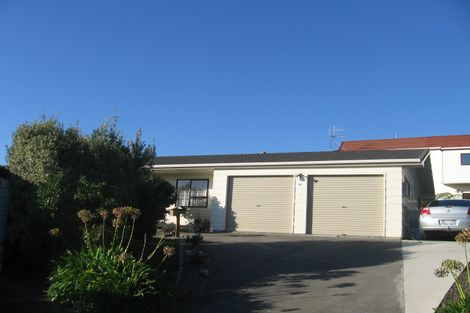 Photo of property in 17 James Cook Drive, Whitby, Porirua, 5024