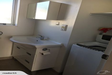 Photo of property in 74f6 Freyberg Street, Lyall Bay, Wellington, 6022