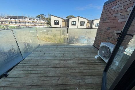 Photo of property in 35 Walmsley Road, Mangere, Auckland, 2022