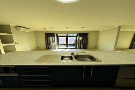 Photo of property in 127 Victoria Street, Cambridge, 3434