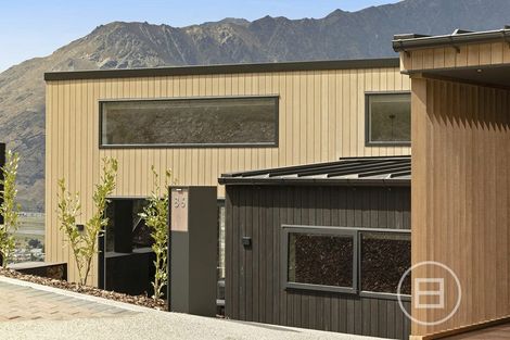 Photo of property in 86 Middleton Road, Queenstown Hill, Queenstown, 9300