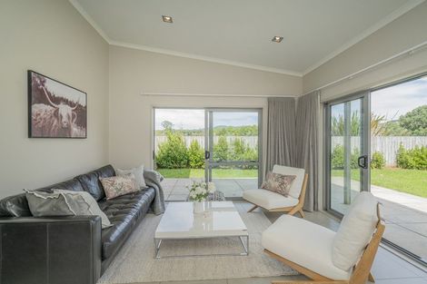 Photo of property in 23 Captain Wood Avenue, Whitianga, 3510