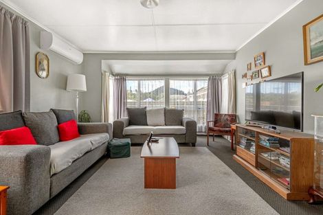 Photo of property in 96 Domett Street, Kawerau, 3127