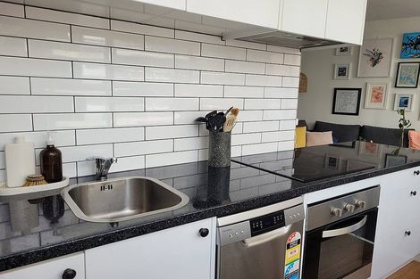 Photo of property in Hume House, 152u1 The Terrace, Wellington Central, Wellington, 6011