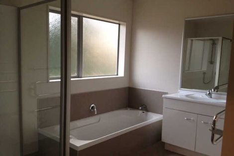 Photo of property in 5/14b Moffat Road, Red Beach, 0932