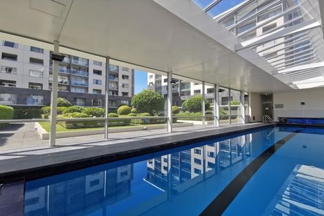 Photo of property in Sanctum Apartment, 10 Ebor Street, Te Aro, Wellington, 6011