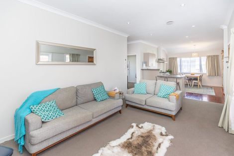 Photo of property in 228 Fox Street, Hamilton East, Hamilton, 3216