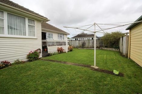 Photo of property in 46f1- Thackeray Street, Trentham, Upper Hutt, 5018