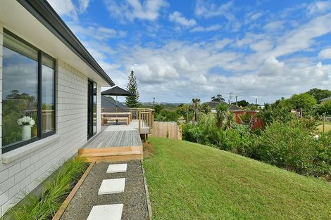 Photo of property in 5 St Julia Court, Helensville, 0800