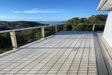 Photo of property in 86 Ruskin Road, Newlands, Wellington, 6037