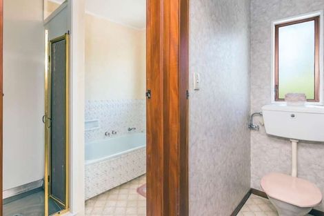 Photo of property in 15 Hilden Place, Hilltop, Taupo, 3330