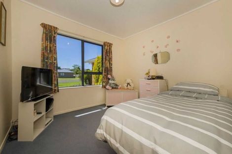 Photo of property in 11 Jacaranda Drive, Whitianga, 3510