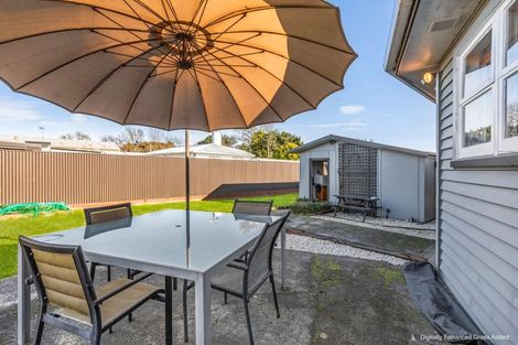 Photo of property in 13 Mako Mako Road, Levin, 5510