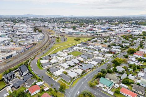 Photo of property in 78 Queens Avenue, Frankton, Hamilton, 3204