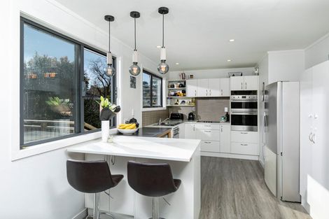 Photo of property in 125 Solar Road, Glen Eden, Auckland, 0602