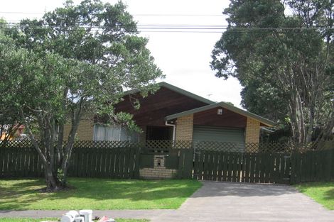 Photo of property in 28 Lynwood Road, New Lynn, Auckland, 0600