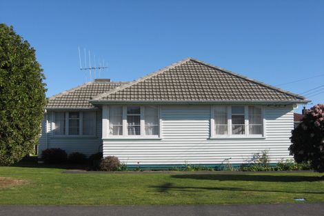 Photo of property in 29 Goldsmith Crescent, Levin, 5510