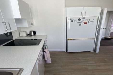 Photo of property in 31 Hobson Crescent, Thorndon, Wellington, 6011