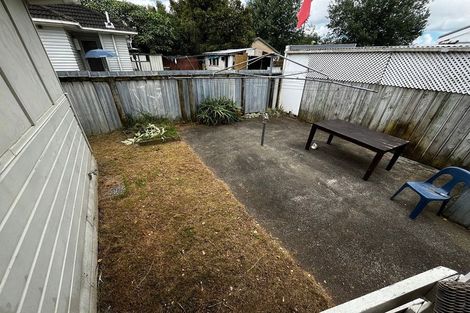 Photo of property in 1/87 Kayes Road, Pukekohe, 2120