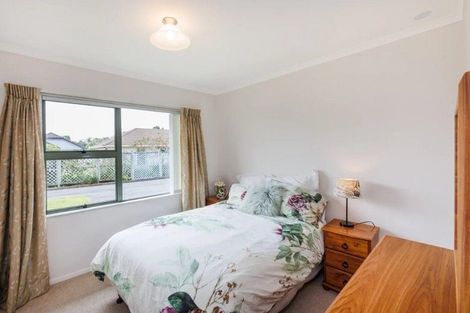 Photo of property in 21 Tudor Grove, Feilding, 4702