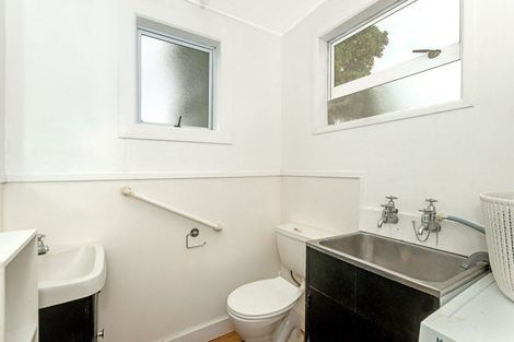 Photo of property in 64 Awapuni Road, Awapuni, Gisborne, 4010