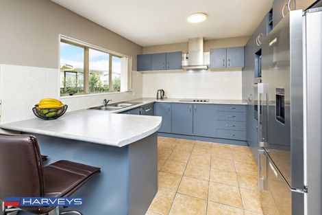 Photo of property in 20 Maadi Place, Papakura, 2110