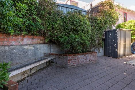 Photo of property in 16 Albemarle Road, Northland, Wellington, 6012