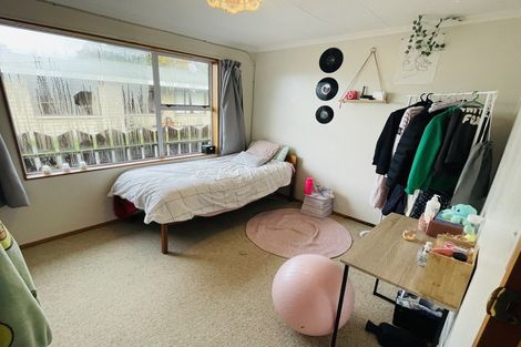 Photo of property in 1 Calder Place, Winton, 9720