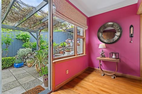 Photo of property in 15 Karitane Drive, Cashmere, Christchurch, 8022