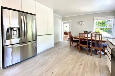 Photo of property in 767 South Titirangi Road, Titirangi, Auckland, 0604