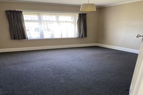 Photo of property in 5a Kauri Street, Woburn, Lower Hutt, 5011