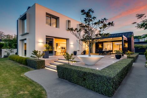 Photo of property in 57 Garden Road, Merivale, Christchurch, 8014