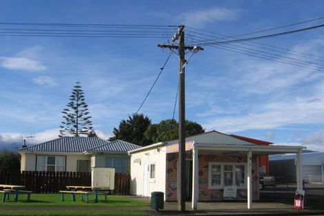 Photo of property in 27 Reeve Street, Levin, 5510