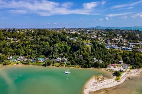 Photo of property in 193 Sandspit Road, Shelly Park, Auckland, 2014