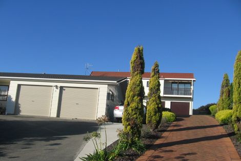 Photo of property in 19 James Cook Drive, Whitby, Porirua, 5024