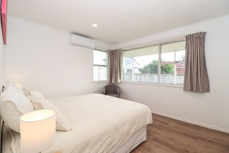 Photo of property in 16 Studfall Street, Pakuranga Heights, Auckland, 2010