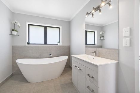 Photo of property in 39a Norfolk Drive, Cambridge, 3434