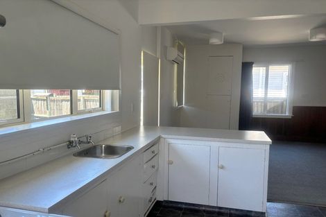 Photo of property in 64 Division Street, Riccarton, Christchurch, 8041