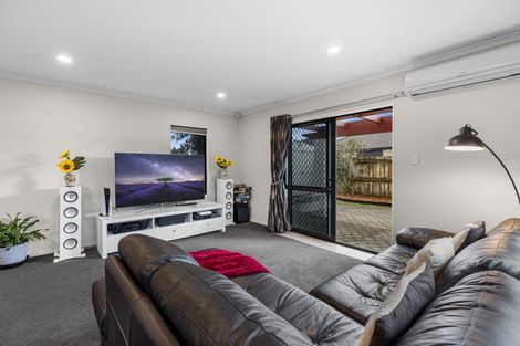 Photo of property in 25 Nautilus Drive, Papamoa Beach, Papamoa, 3118
