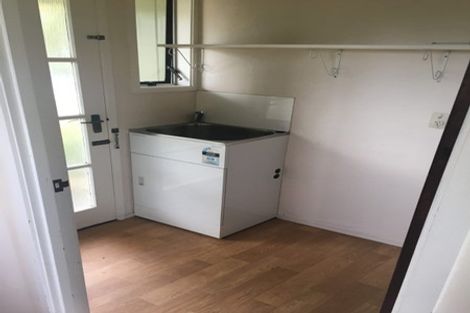 Photo of property in 1/3 Tusac Place, Totara Vale, Auckland, 0627