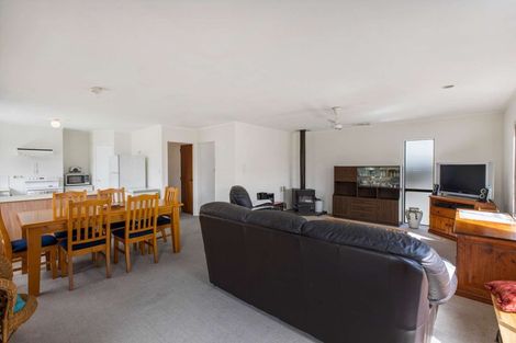 Photo of property in 43 Stevenson Road, Clarks Beach, 2122