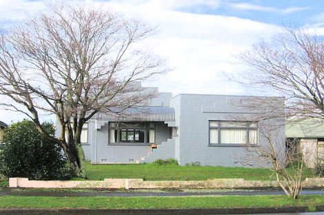 Photo of property in 11 Jensen Street, Hokowhitu, Palmerston North, 4410