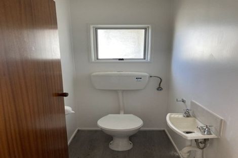 Photo of property in 52 Cascades Road, Pakuranga Heights, Auckland, 2010