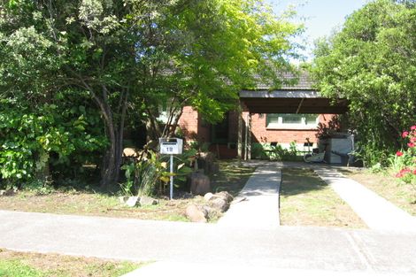 Photo of property in 18 Kenderdine Road, Papatoetoe, Auckland, 2025
