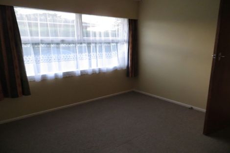 Photo of property in 2/10 Halcyon Place, Papatoetoe, Auckland, 2025