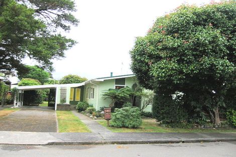 Photo of property in 4 Moehau Grove, Trentham, Upper Hutt, 5018