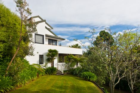 Photo of property in 9 Saint Andrews Place, Te Kamo, Whangarei, 0112