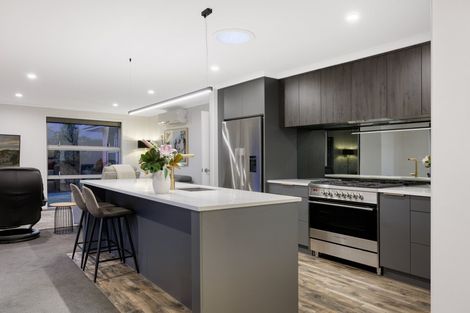 Photo of property in 21 Kahuparere Crescent, Pyes Pa, Tauranga, 3112