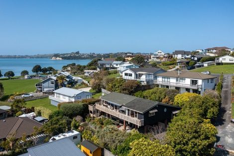 Photo of property in 12 Kahurangi Place, Snells Beach, 0920